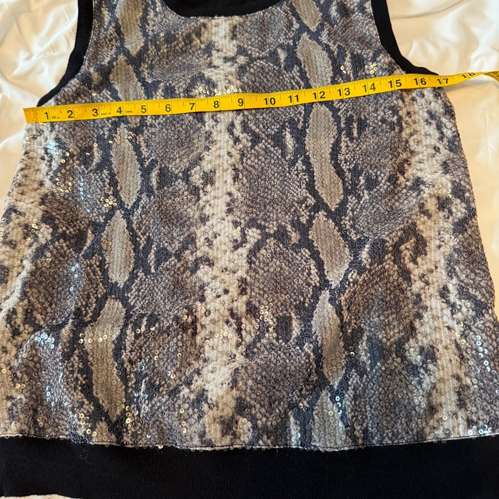 Jones New York L Brown snakeskin Animal Print Sequin Front Sleeveless Sweater - Picture 4 of 5